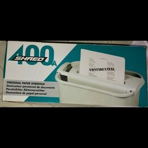 400 SHRED A Paper Shredder